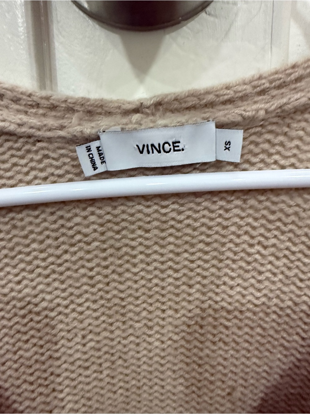 Vince XS 50% Yak 50% Wool V Neck Tunic Sweater Beige Knit Side Slit Pullover - Picture 4 of 5
